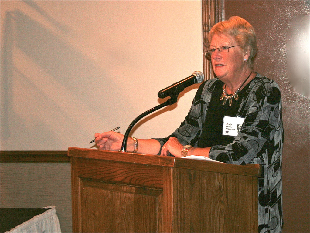 Judy Wilda Amundsen, Reunion Chair, giving Welcome speech.