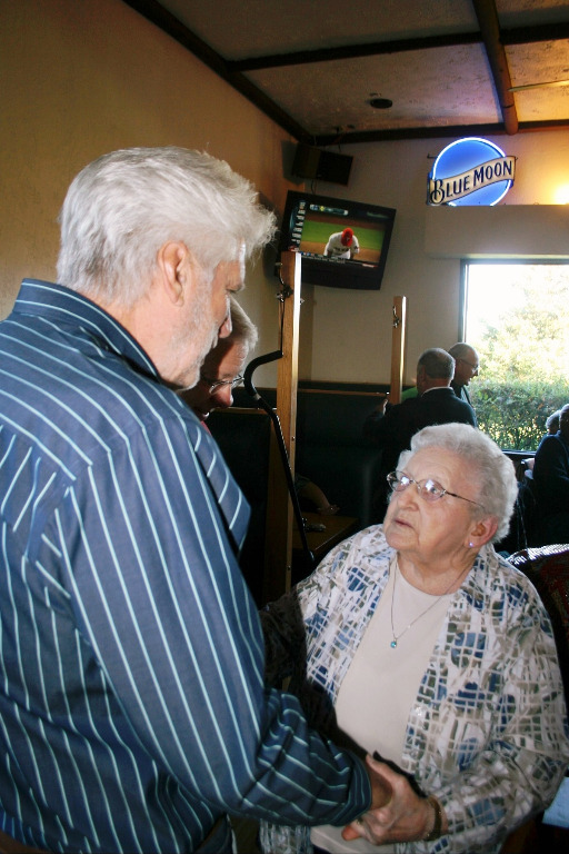 Al Sabo talks to Henrietta.