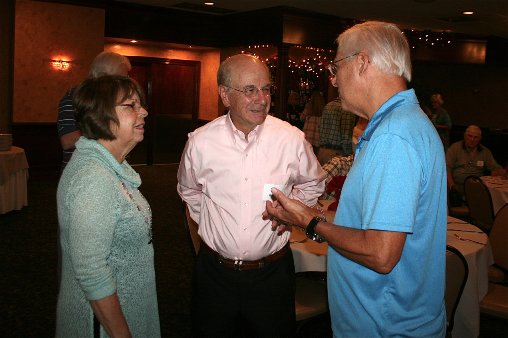 Gene/Phyllis Banucci and Bob Carter (r)